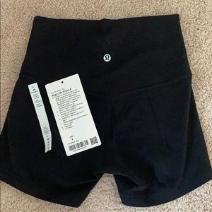 Lululemon align shorts 4”